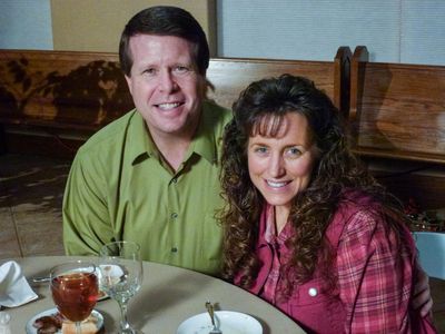 19 Kids and Counting: Jill Says Yes to the Dress