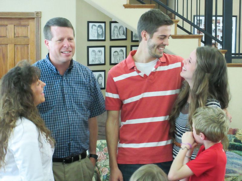 19 Kids and Counting Premiere: Duggar Family Growing