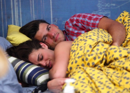 Jeremy and Katilin snuggle in the Big Brother 15 house