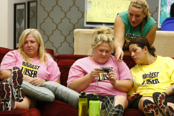 Tomorrow Night On The Biggest Loser Couples - One Contestant Wins a 24 Hour Visit From A Loved One