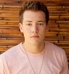 Davis Mallory from The Challenge: Rivals