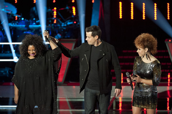 Pictured: (l-r) Kim Yarbrough, Carson Daly, Whitney Myer -- (Photo by: Lewis Jacobs/NBC) 